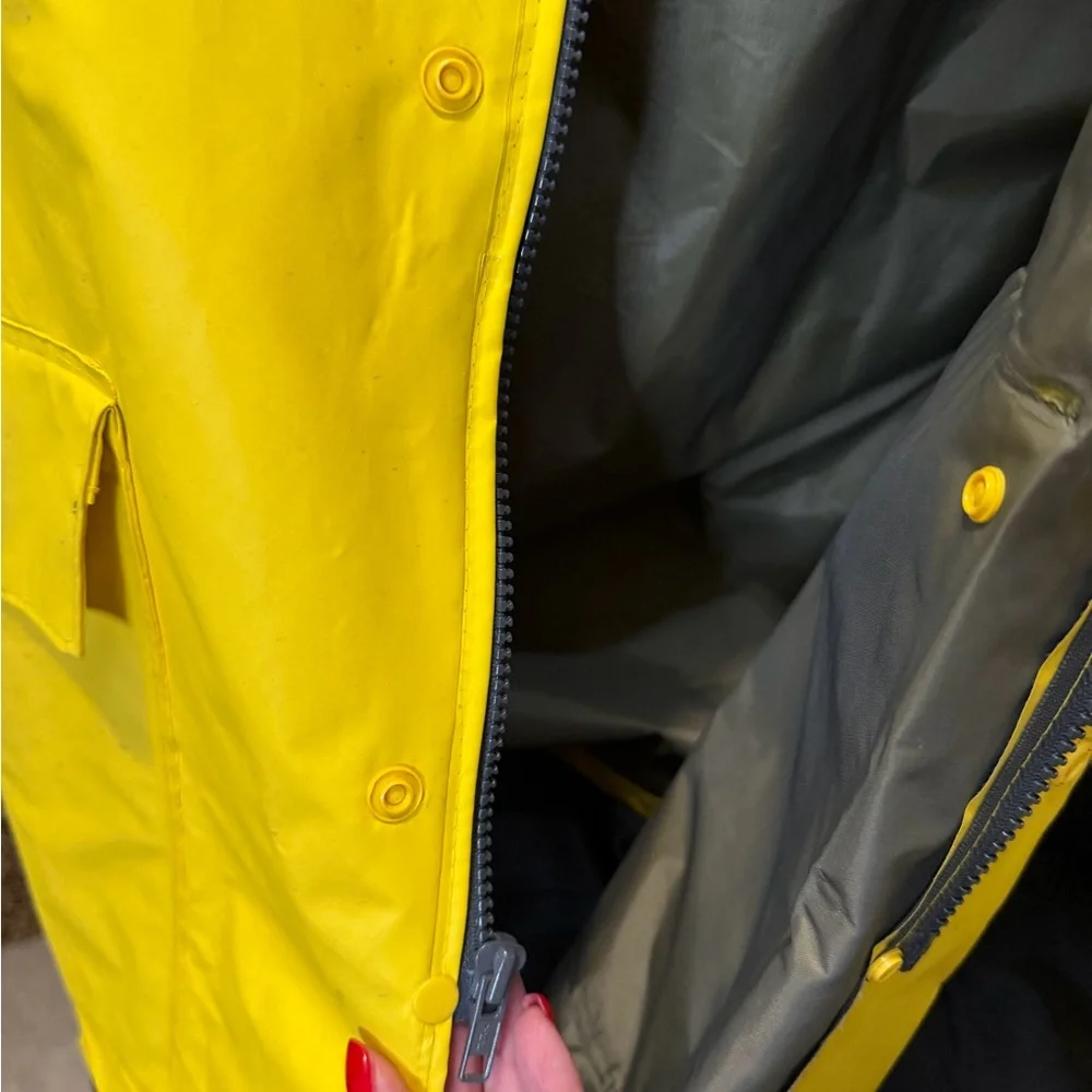 L.L. Bean Yellow Rain Jacket with Gray Lining - Picture 3 of 15